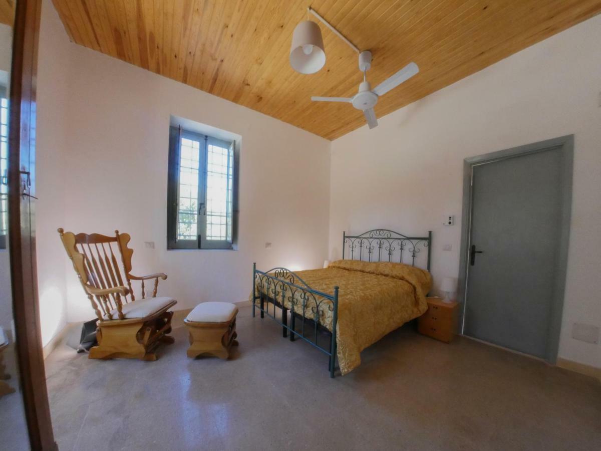 La Casa Del Miele Di Borgo Carbone Locri